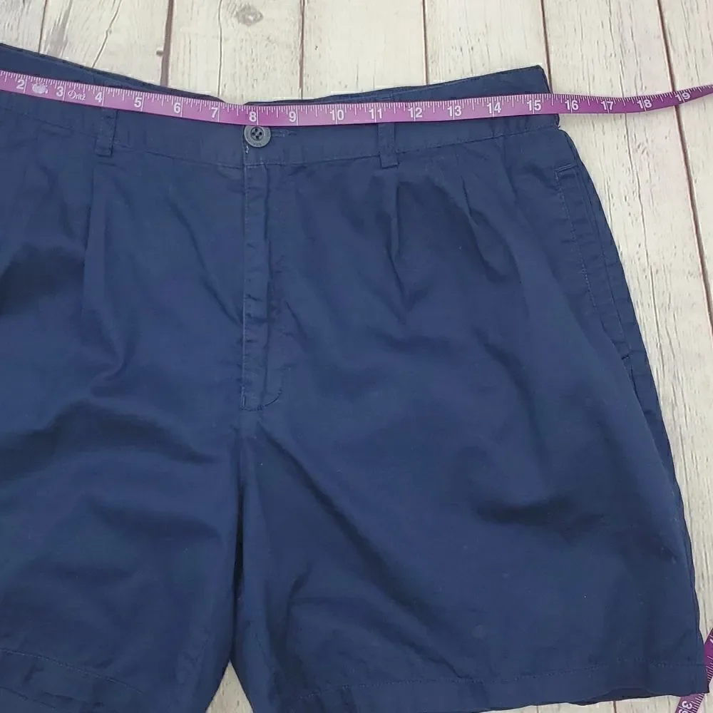 BangBang Relaxed Fit Pleated Shorts Navy Blue